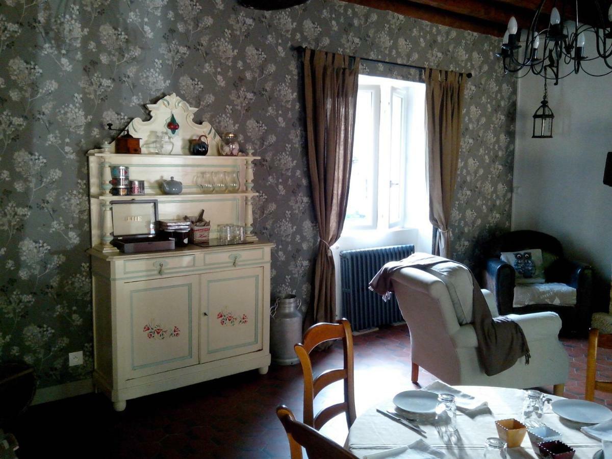 La Chabotine Bed & Breakfast Allas-Les-Mines Exterior photo