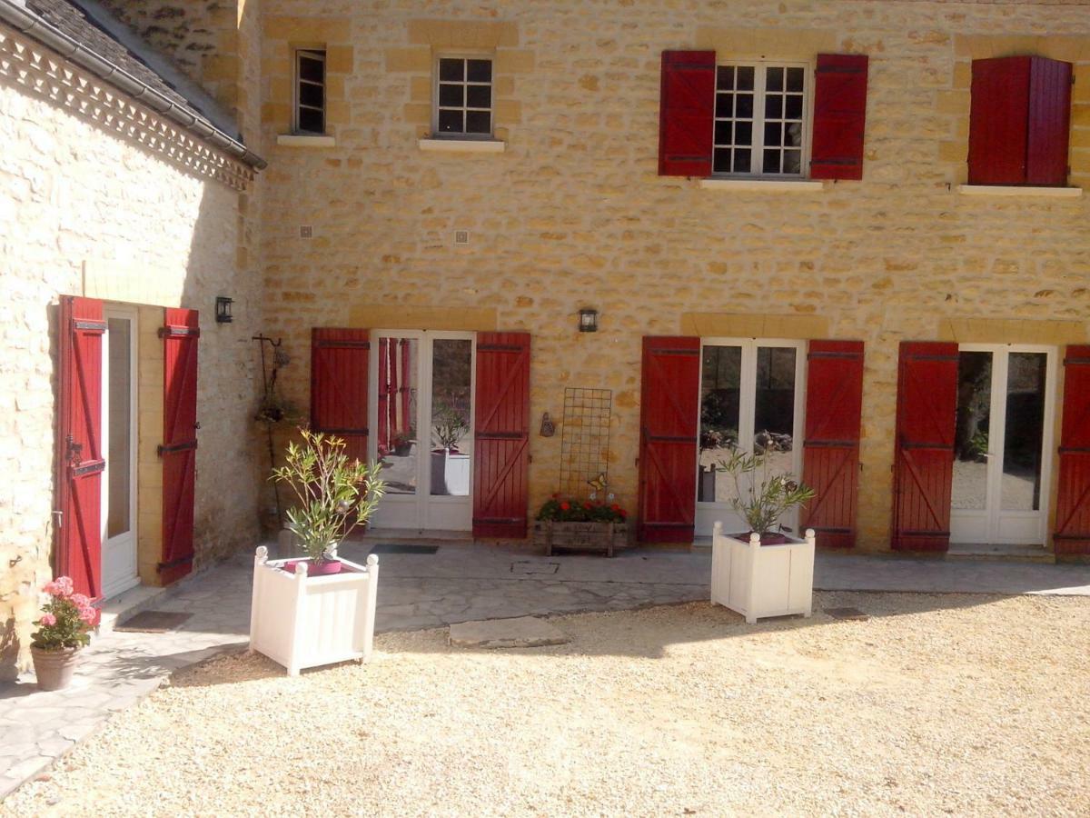 La Chabotine Bed & Breakfast Allas-Les-Mines Exterior photo
