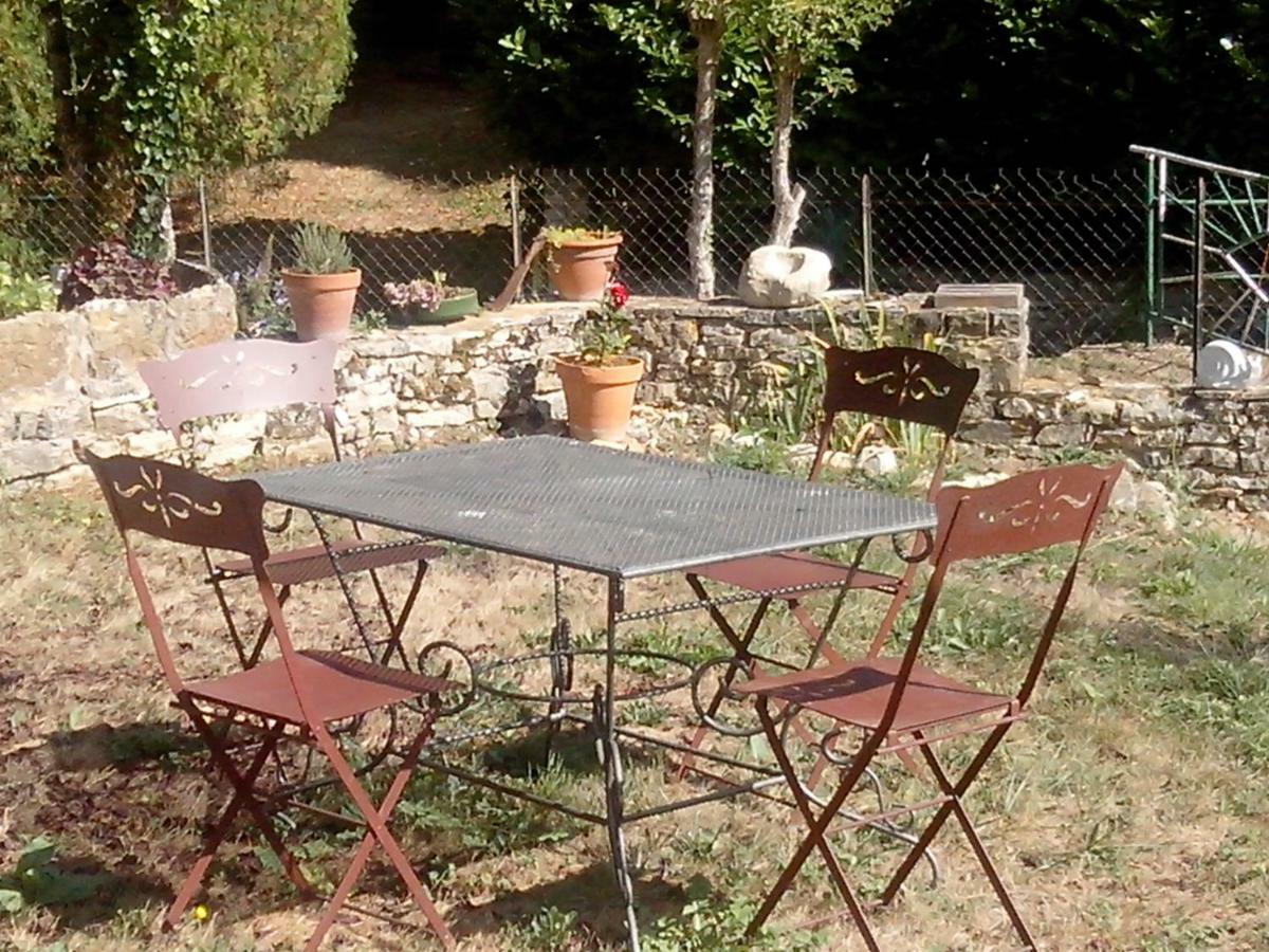La Chabotine Bed & Breakfast Allas-Les-Mines Exterior photo